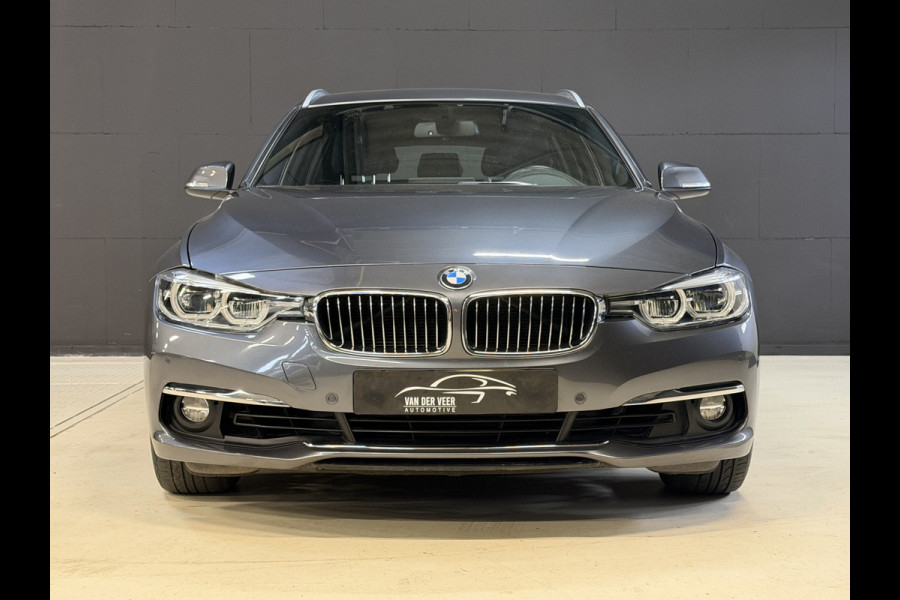 BMW 3 Serie Touring 318i High Executive Automaat | Leder | Stoelverwarming | Full LED | Navi | PDC V+A
