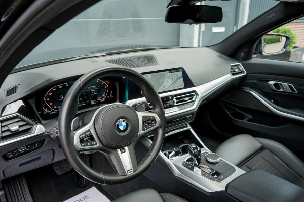BMW 3 Serie Touring 320d High Executive