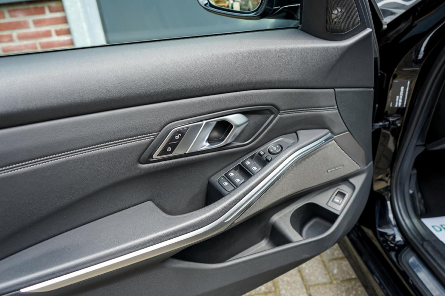 BMW 3 Serie Touring 320d High Executive