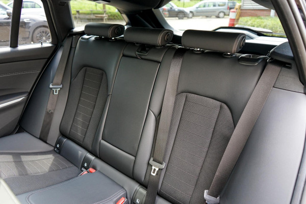 BMW 3 Serie Touring 320d High Executive