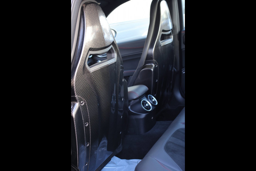 Alfa Romeo Giulia 2.9 V6 Quadrifoglio *Kuipstoelen*H/K*ACC*1e eigenaar*