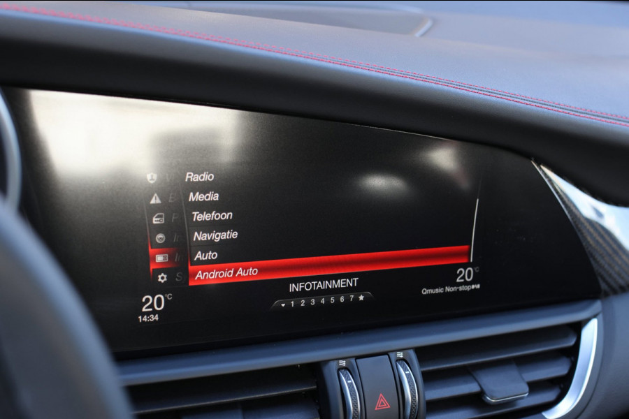 Alfa Romeo Giulia 2.9 V6 Quadrifoglio *Kuipstoelen*H/K*ACC*1e eigenaar*