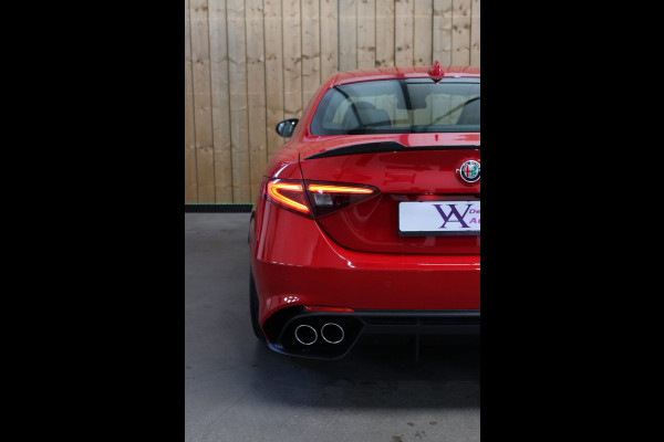 Alfa Romeo Giulia 2.9 V6 Quadrifoglio *Kuipstoelen*H/K*ACC*1e eigenaar*