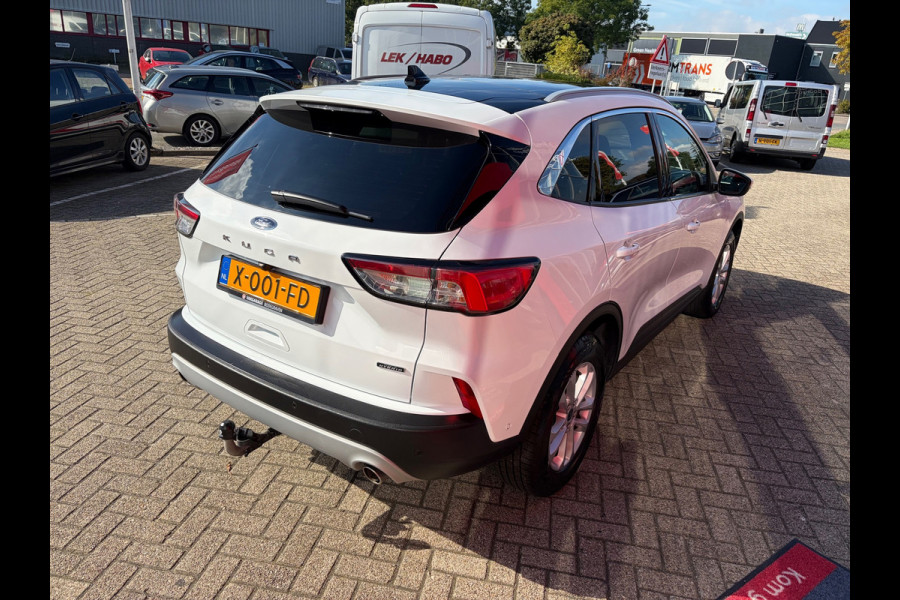 Ford Kuga 2.5 PHEV Titanium / trekhaak / panoramadak