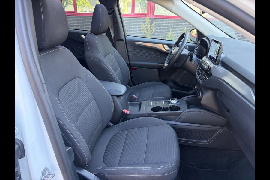 Ford Kuga 2.5 PHEV Titanium / trekhaak / panoramadak