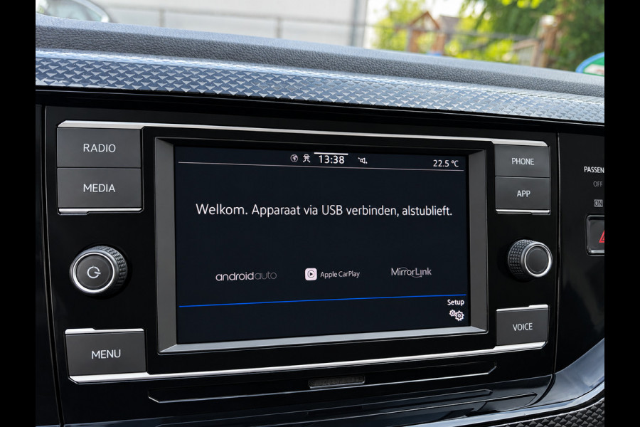 Volkswagen Polo 1.0 TSI R-Line Business_Navi_Carplay_Led_Virtual cocpit