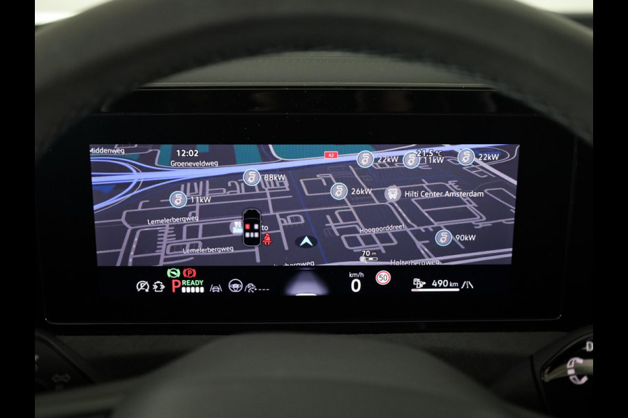 Volkswagen Tiguan 1.5 eHybrid R-Line Edition 204 pk Automaat (DSG) | Verlengde garantie | Navigatie | Panoramadak | Trekhaak (wegklapbaar) | Parkeersensoren (Park assist) | Rondomzicht camera | Stoelverwarming | R-Line |