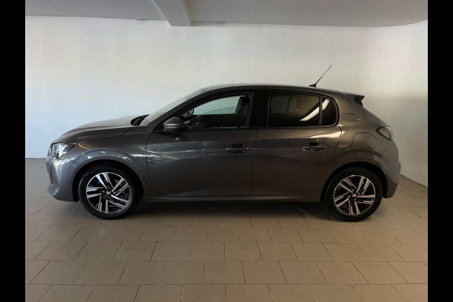 Peugeot 208 1.2 PureTech Allure 100PK AIRCO NAVI CRUISE APPLE CARPLAY VELGEN CAMERA PRIVACY GLAS NIEUWSTAAT