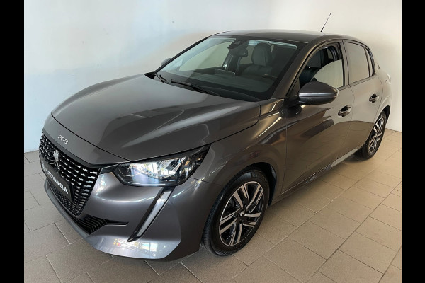 Peugeot 208 1.2 PureTech Allure 100PK AIRCO NAVI CRUISE APPLE CARPLAY VELGEN CAMERA PRIVACY GLAS NIEUWSTAAT