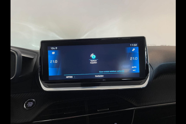Peugeot 208 1.2 PureTech Allure 100PK AIRCO NAVI CRUISE APPLE CARPLAY VELGEN CAMERA PRIVACY GLAS NIEUWSTAAT