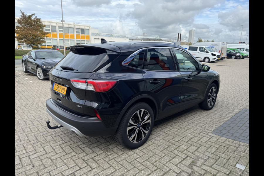 Ford Kuga 2.5 PHEV Titanium 225pk | Winterpack | Trekhaak | Verlengde fabrieksgarantie tot 14-09-2031 (max 160.000km) | Michelin Cross Climate | 1.500kg Trekgewicht