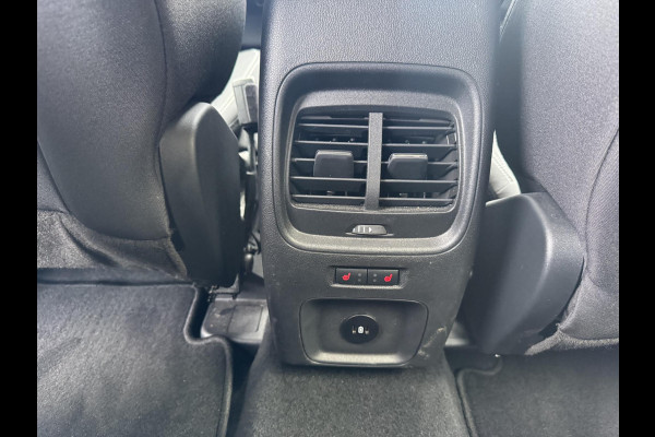 Ford Kuga 2.5 PHEV Titanium 225pk | Winterpack | Trekhaak | Verlengde fabrieksgarantie tot 14-09-2031 (max 160.000km) | Michelin Cross Climate | 1.500kg Trekgewicht