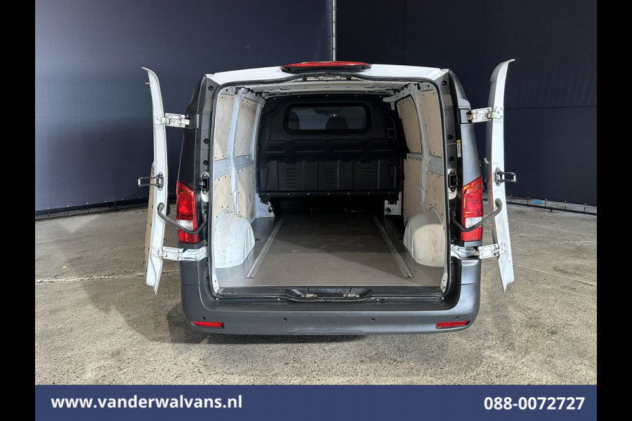 Mercedes-Benz Vito 116 CDI 164pk L2H1 2025 Model Euro6 Airco | Camera | XXL MBUX | Navigatie | Cruisecontrol | Stoelverwarming Parkeersensoren, Bijrijdersbank