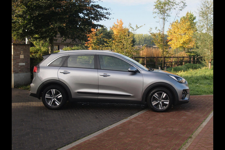 Kia Niro 1.6 GDi Hybrid DynamicLine | Camera | Trekhaak | Apple Carplay | Navi | ACC | NL-Auto |