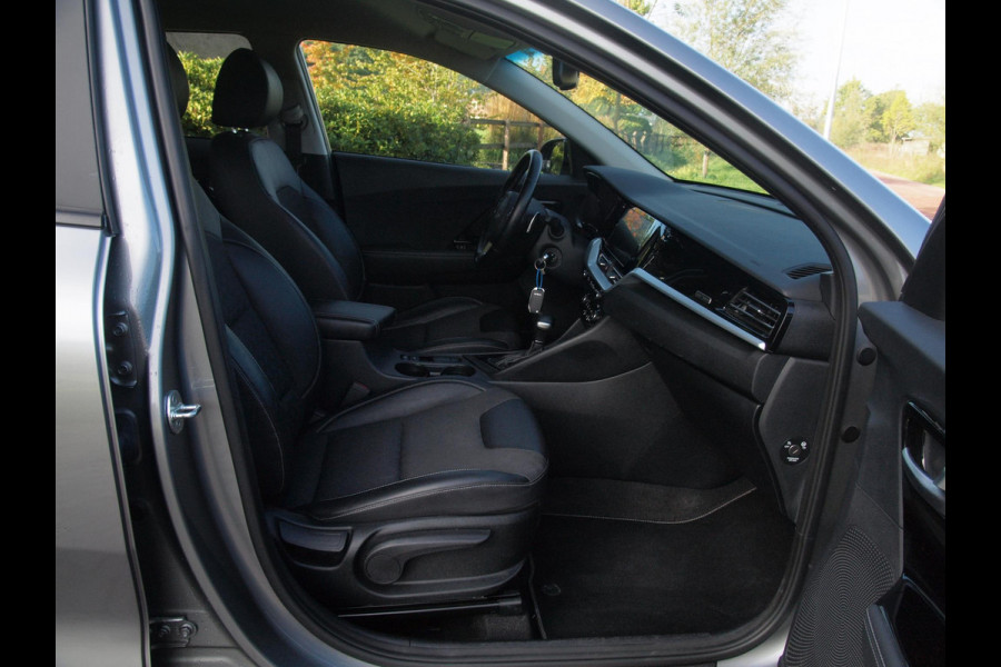 Kia Niro 1.6 GDi Hybrid DynamicLine | Camera | Trekhaak | Apple Carplay | Navi | ACC | NL-Auto |
