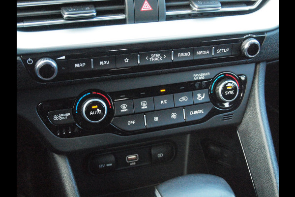 Kia Niro 1.6 GDi Hybrid DynamicLine | Camera | Trekhaak | Apple Carplay | Navi | ACC | NL-Auto |