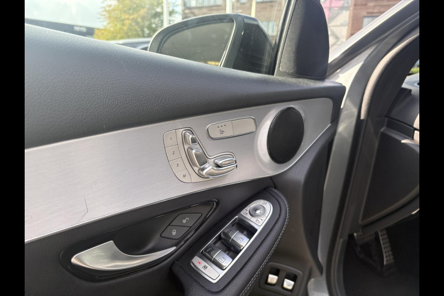 Mercedes-Benz GLC 350e 4MATIC Premium Plus | AMG Pakket | Trekhaak | Panoramadak | Elek. Verstelbare Stoelen | Luchtvering |
