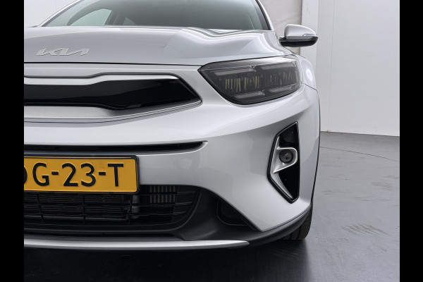 Kia Stonic 1.0 T-GDi MHEV DynamicPlusLine - Camera - Stoel/stuurverarming - AppleCarplay - Android Auto - Fabrieksgarantie tot 09-2032
