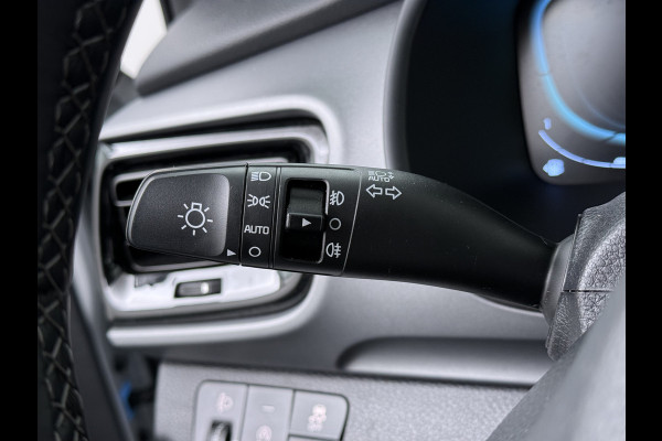 Kia Stonic 1.0 T-GDi MHEV DynamicPlusLine - Camera - Stoel/stuurverarming - AppleCarplay - Android Auto - Fabrieksgarantie tot 09-2032