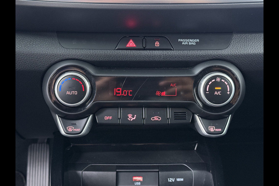 Kia Stonic 1.0 T-GDi MHEV DynamicPlusLine - Camera - Stoel/stuurverarming - AppleCarplay - Android Auto - Fabrieksgarantie tot 09-2032