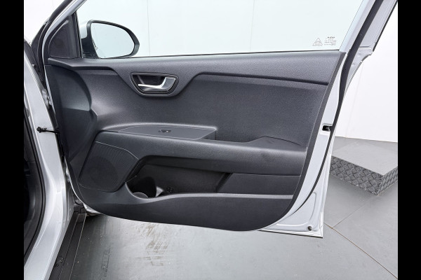Kia Stonic 1.0 T-GDi MHEV DynamicPlusLine - Camera - Stoel/stuurverarming - AppleCarplay - Android Auto - Fabrieksgarantie tot 09-2032