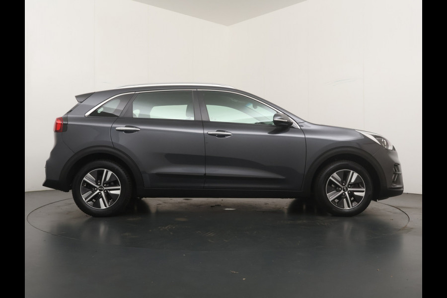 Kia Niro 1.6 GDi Hybrid DynamicLine - Adaptive Cruise Control - Navigatie - Climate Control - Trekhaak - DAB - Fabrieksgarantie tot 01-2028