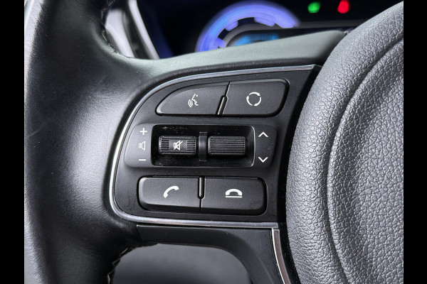Kia Niro 1.6 GDi Hybrid DynamicLine - Adaptive Cruise Control - Navigatie - Climate Control - Trekhaak - DAB - Fabrieksgarantie tot 01-2028