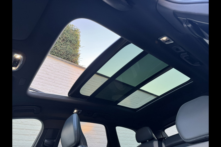 Volvo XC60 2.0 B4 Business R -Line Pro Panodak Volleder Adaptive Cruise Carplay Trekhaak Camera All-Seasonbanden Memory Stoelen