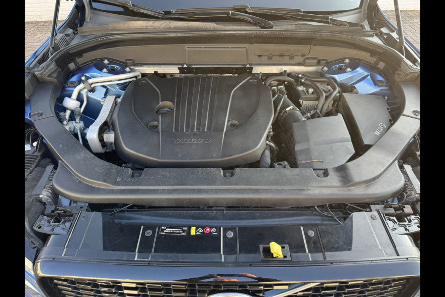 Volvo XC60 2.0 B4 Business R -Line Pro Panodak Volleder Adaptive Cruise Carplay Trekhaak Camera All-Seasonbanden Memory Stoelen