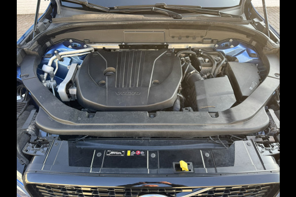 Volvo XC60 2.0 B4 Business R -Line Pro Panodak Volleder Adaptive Cruise Carplay Trekhaak Camera All-Seasonbanden Memory Stoelen