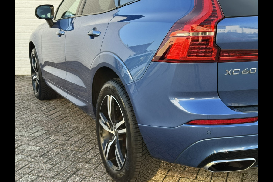 Volvo XC60 2.0 B4 Business R -Line Pro Panodak Volleder Adaptive Cruise Carplay Trekhaak Camera All-Seasonbanden Memory Stoelen