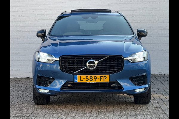 Volvo XC60 2.0 B4 Business R -Line Pro Panodak Volleder Adaptive Cruise Carplay Trekhaak Camera All-Seasonbanden Memory Stoelen