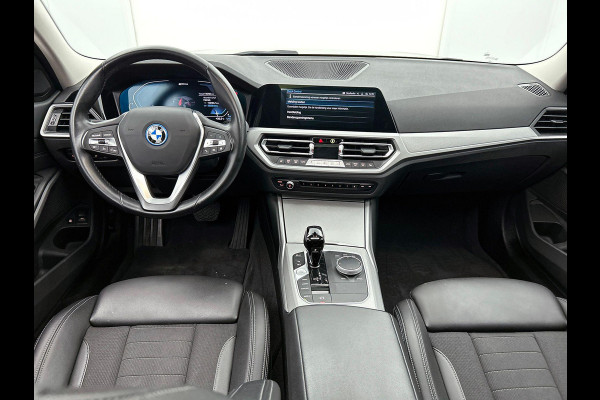 BMW 3 Serie Touring 320e High Executive PANO | STOF-LEER | EL-ACHTERKLEP