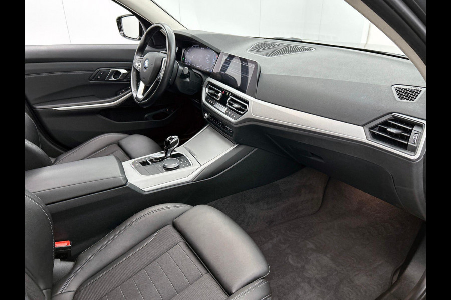 BMW 3 Serie Touring 320e High Executive PANO | STOF-LEER | EL-ACHTERKLEP