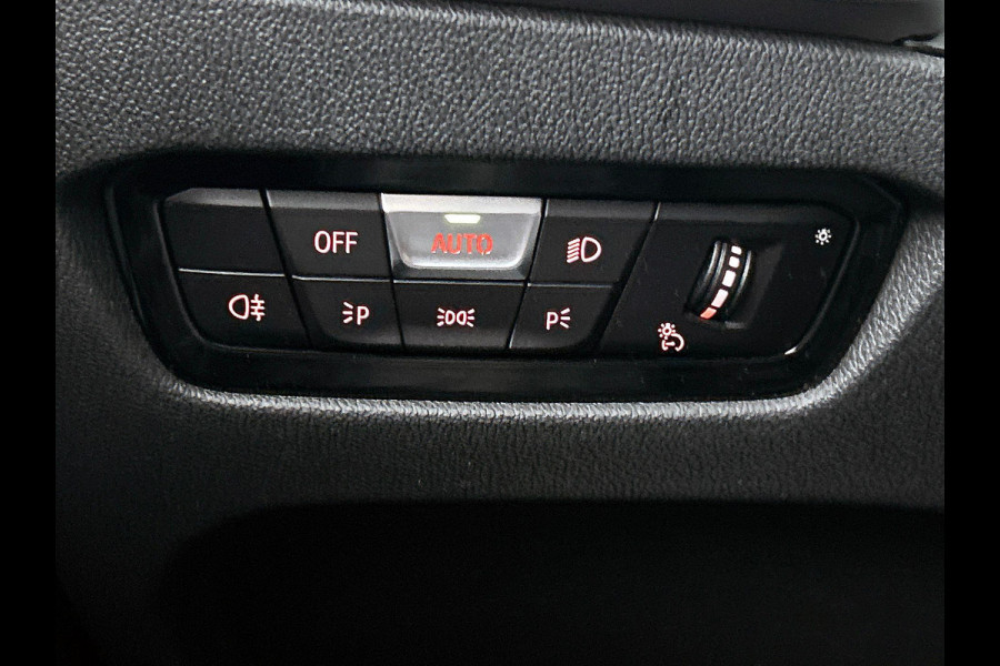 BMW 3 Serie Touring 320e High Executive PANO | STOF-LEER | EL-ACHTERKLEP