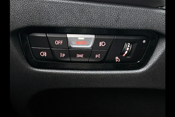 BMW 3 Serie Touring 320e High Executive PANO | STOF-LEER | EL-ACHTERKLEP