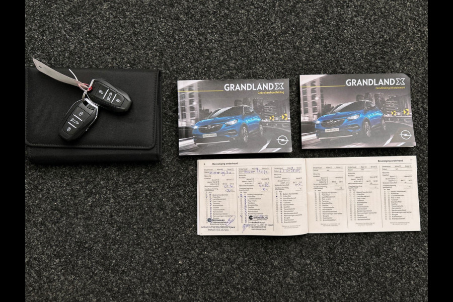 Opel Grandland X 1.2 Turbo Business Executive | Origineel NL | Stoel/Stuur Verwarming | Elek. kofferklep |Camera | Carplay
