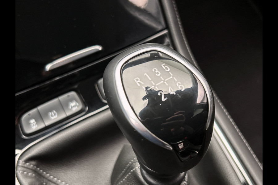 Opel Grandland X 1.2 Turbo Business Executive | Origineel NL | Stoel/Stuur Verwarming | Elek. kofferklep |Camera | Carplay