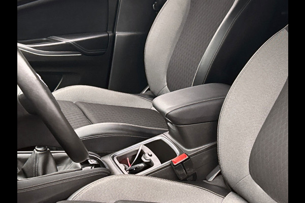 Opel Grandland X 1.2 Turbo Business Executive | Origineel NL | Stoel/Stuur Verwarming | Elek. kofferklep |Camera | Carplay