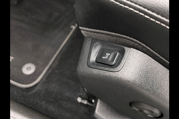 Opel Grandland X 1.2 Turbo Business Executive | Origineel NL | Stoel/Stuur Verwarming | Elek. kofferklep |Camera | Carplay