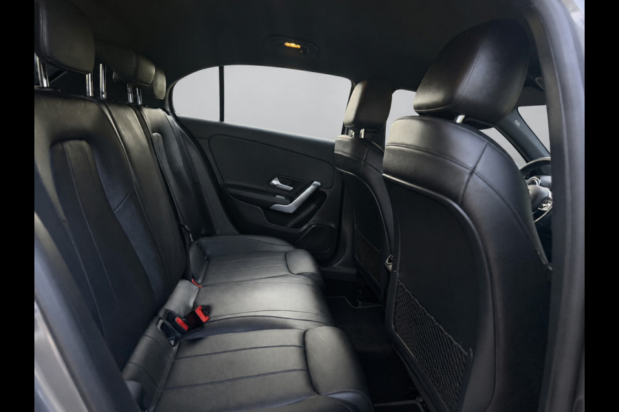 Mercedes-Benz A-Klasse 250 e Business Solution Luxury Limited, lederen sportint. Sfeerverlichting, camera, 1 e eigenaar, NL auto