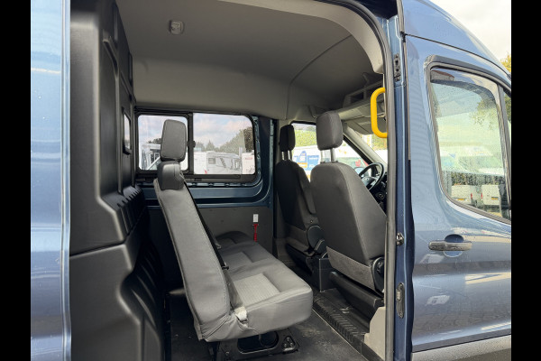Ford Transit 350 2.0 TDCI 170pk L3H2 DC 5 persoons Trend / vaste prijs rijklaar € 25.950 ex btw / euro 6 / bpm vrij / lease vanaf € 424 / raptor grille / blauw metallic / trekhaak 2500 kg