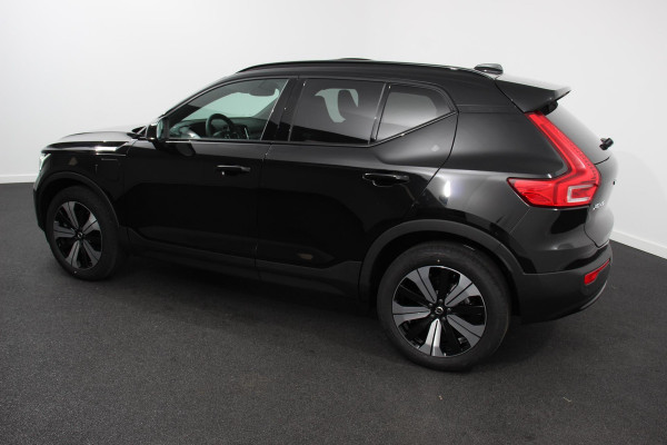 Volvo XC40 1.5 T5 Plug-in hybrid Ultimate Dark Electrische Glazen Panorama dak Navigatie Dab Led Adaptieve Cruise Control Camera Parkeer sensoren Lichtmetalen velgen