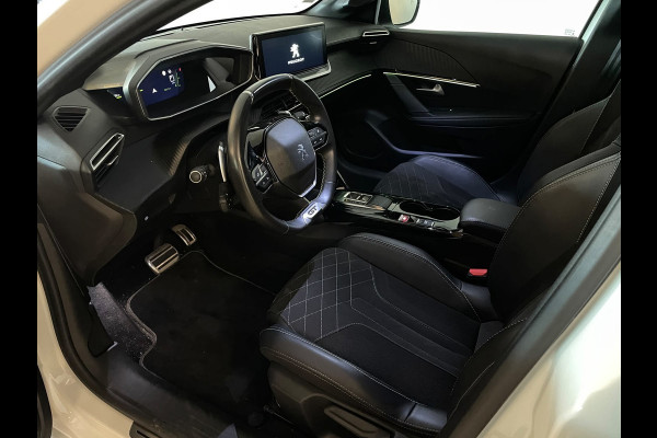 Peugeot 208 1.2 PureTech GT Pack 130PK AUTOMAAT PARELMOER WIT ALCANTARA AIRCO CLIMA NAVI CRUISE STOELVERW APPLE CARPLAY NIEUWSTAAT