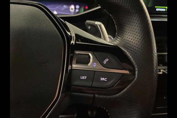 Peugeot 208 1.2 PureTech GT Pack 130PK AUTOMAAT PARELMOER WIT ALCANTARA AIRCO CLIMA NAVI CRUISE STOELVERW APPLE CARPLAY NIEUWSTAAT