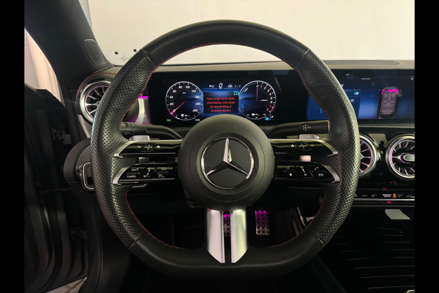Mercedes-Benz CLA-Klasse 250 e AMG Pano|Memory|Sfeer|Camera|Keyless|Dodehoek