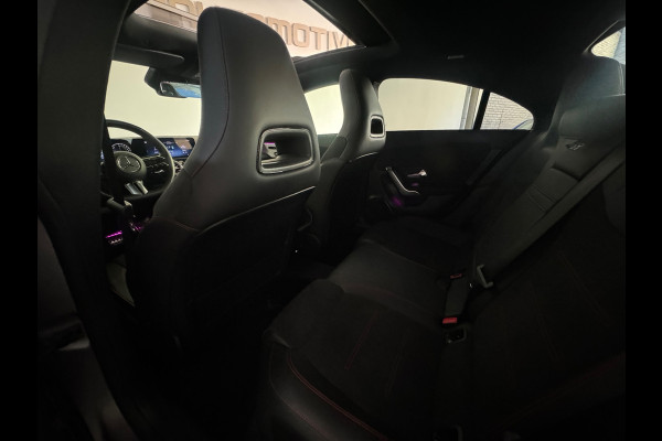 Mercedes-Benz CLA-Klasse 250 e AMG Pano|Memory|Sfeer|Camera|Keyless|Dodehoek