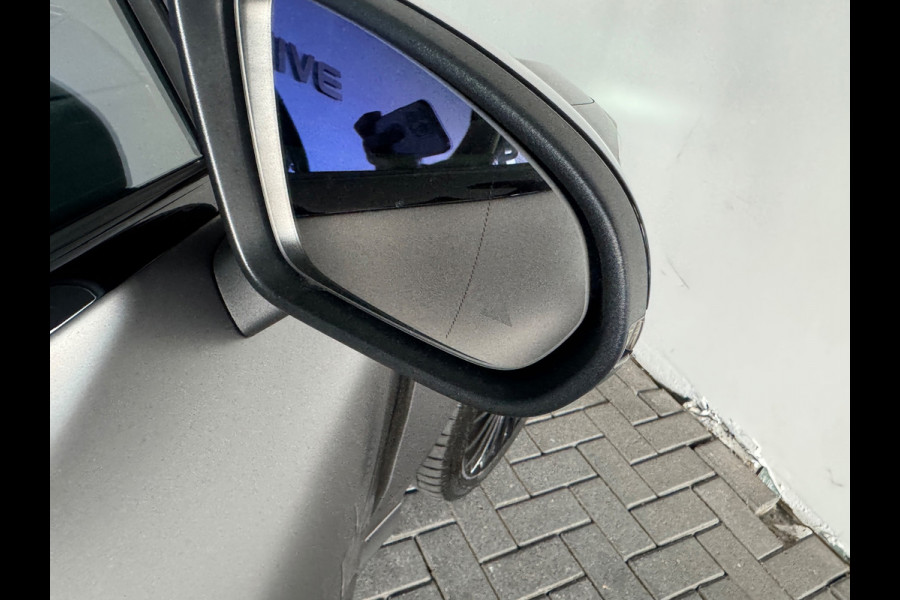 Mercedes-Benz CLA-Klasse 250 e AMG Pano|Memory|Sfeer|Camera|Keyless|Dodehoek