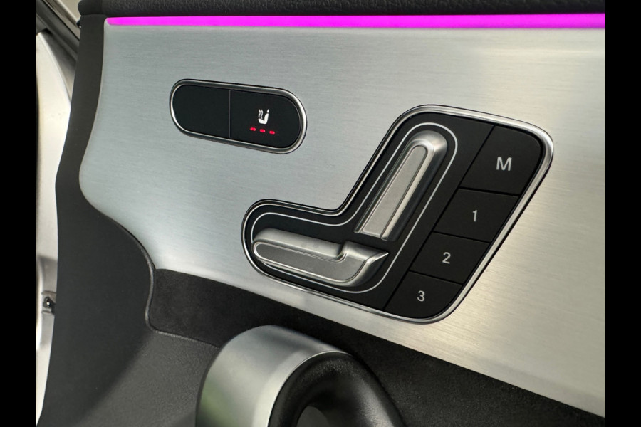 Mercedes-Benz CLA-Klasse 250 e AMG Pano|Memory|Sfeer|Camera|Keyless|Dodehoek