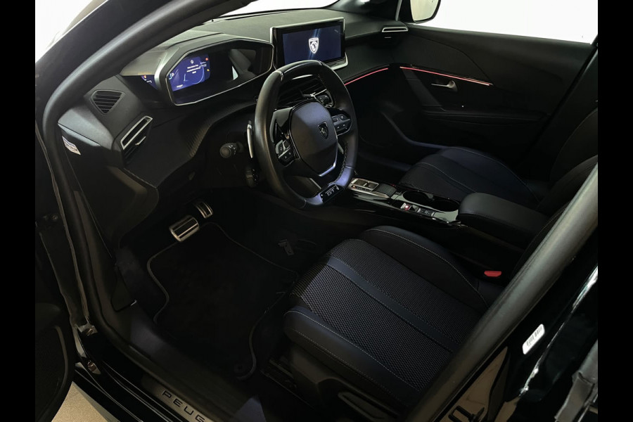 Peugeot 208 1.2 Hybrid 145 e-DCS6 GT AUTOMAAT AIRCO NAVI CRUISE CAMERA BLUETOOTH CENT VERG VELGEN PRIVACYGLAS NETTE AUTO